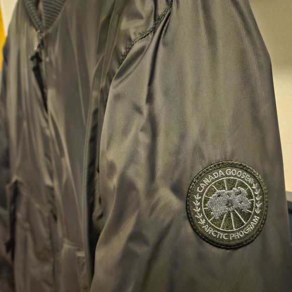 Canada Goose Down Bomber